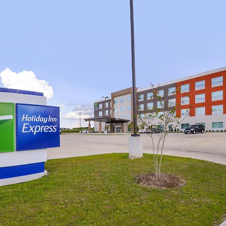 Holiday Inn Express Donaldsonville, An Ihg Hotel Exterior photo