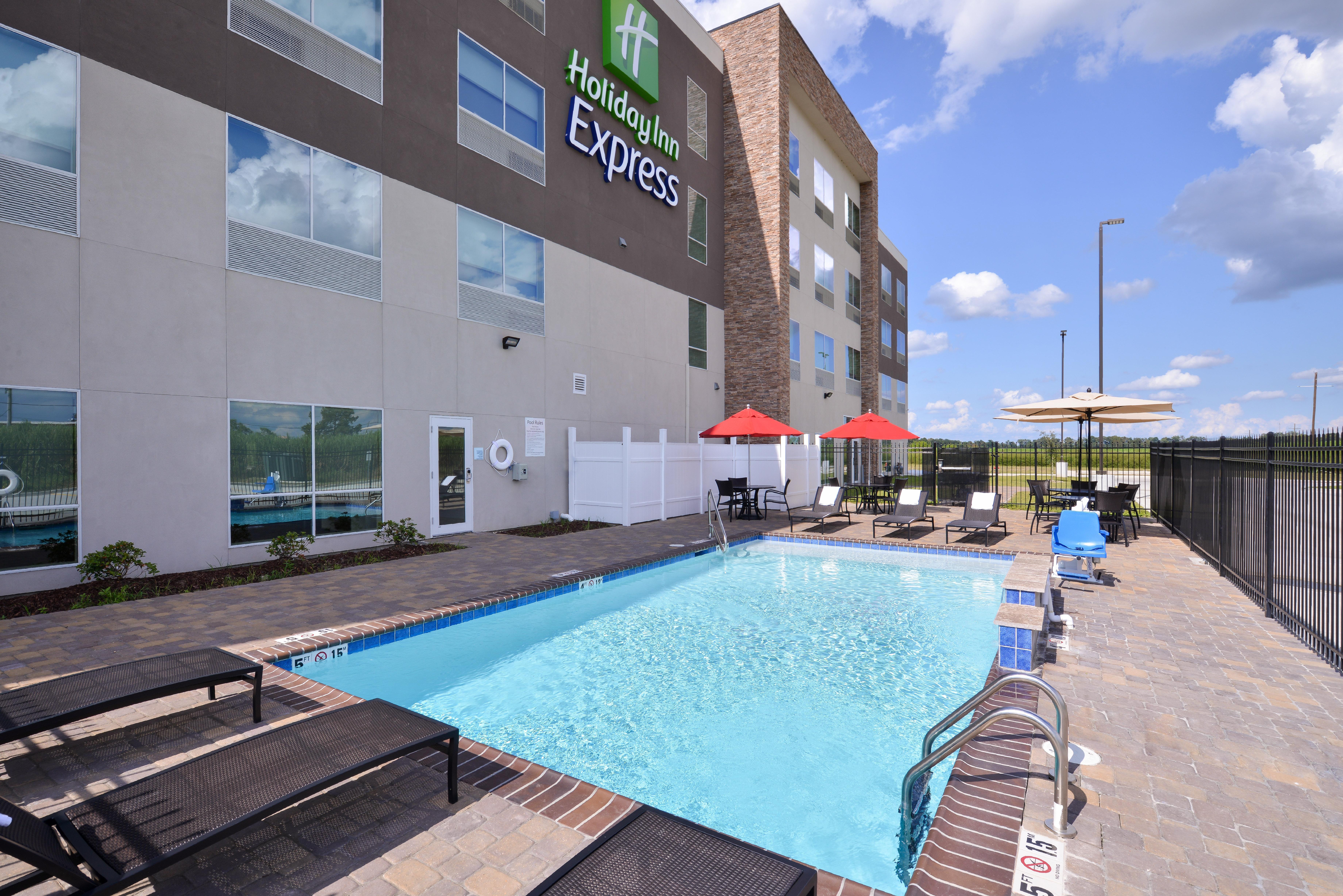 Holiday Inn Express Donaldsonville, An Ihg Hotel Exterior photo